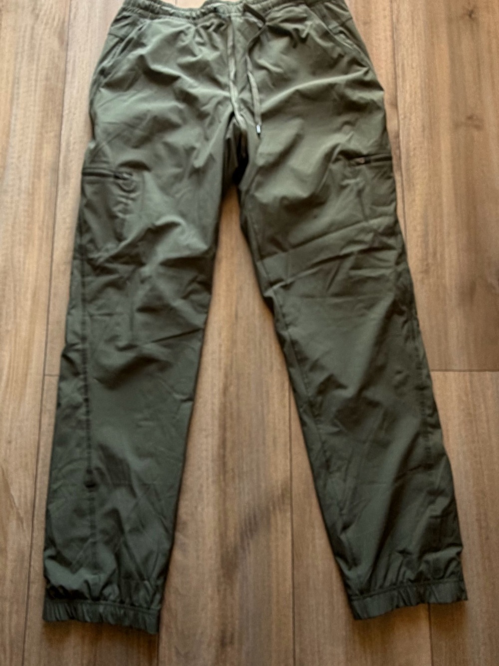 Eddie Bauer Olive Cargo Jogger Pants